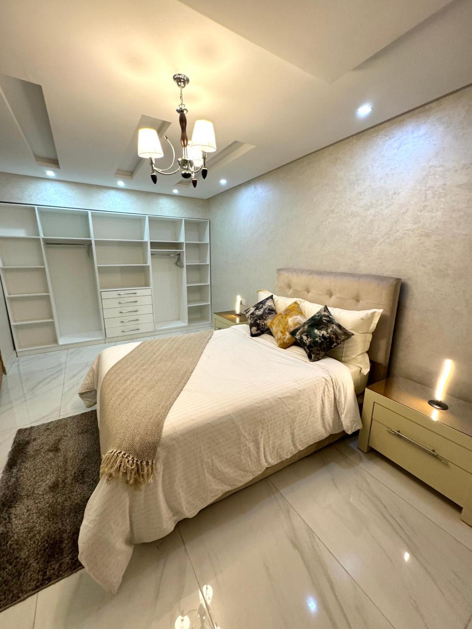 Duplex Sabah Opera - Gueliz Apartment Marrakesh Bagian luar foto